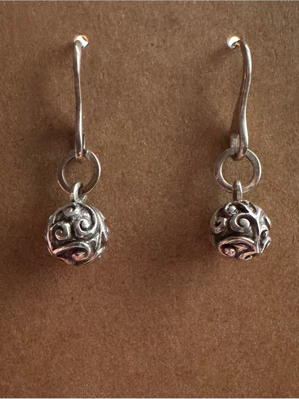 LOIS HILL 925 SS “Filigree” earrings